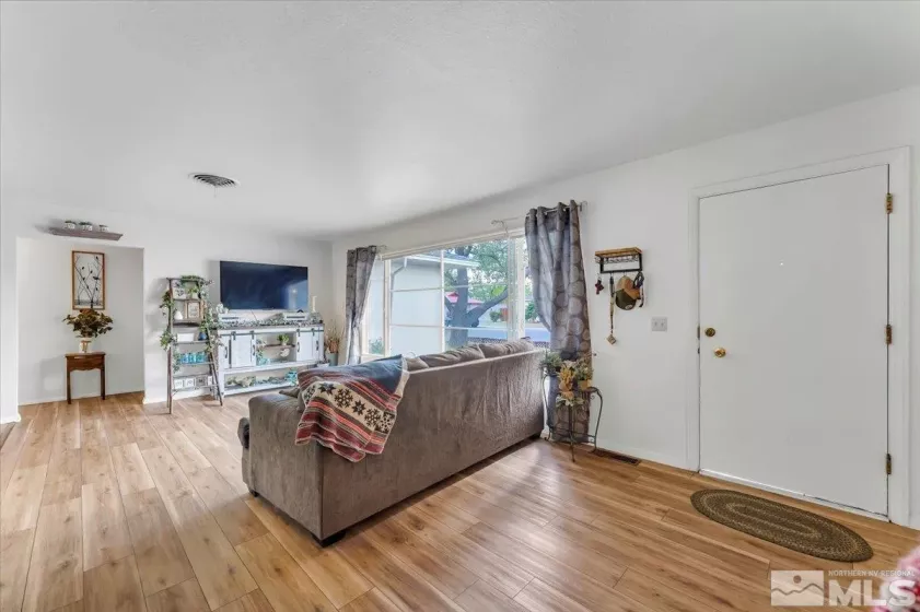 445 Bailey, Fallon, Nevada 89406, 4 Bedrooms Bedrooms, ,2 BathroomsBathrooms,Residential,For Sale,Bailey,250005699