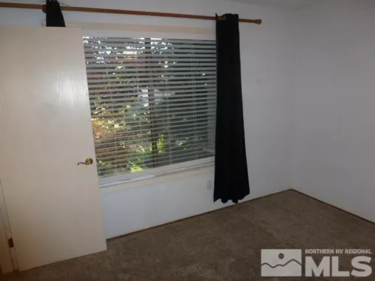 4650 Rio Poco Rd, Reno, Nevada 89502, 2 Bedrooms Bedrooms, ,2 BathroomsBathrooms,Residential,For Sale,Rio Poco Rd,250005710