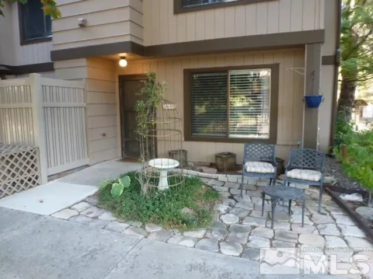 4650 Rio Poco Rd, Reno, Nevada 89502, 2 Bedrooms Bedrooms, ,2 BathroomsBathrooms,Residential,For Sale,Rio Poco Rd,250005710