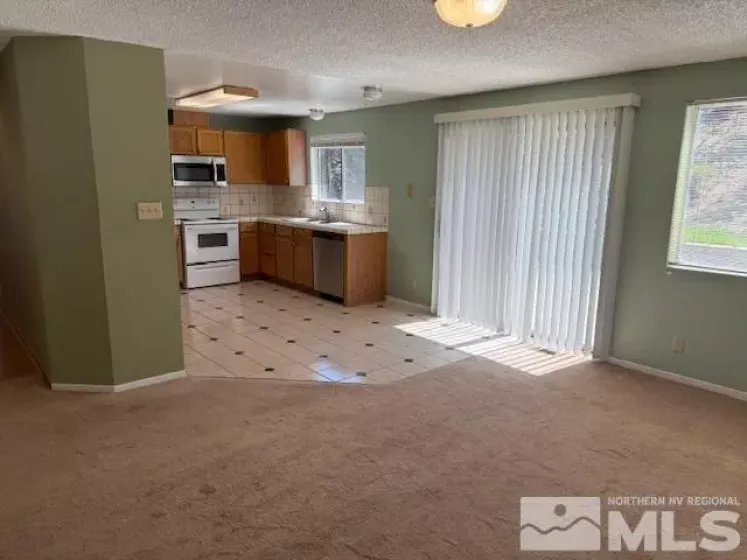 6700 Sandia Dr, Reno, Nevada 89523, 4 Bedrooms Bedrooms, ,2 BathroomsBathrooms,Residential,For Sale,Sandia Dr,250005712