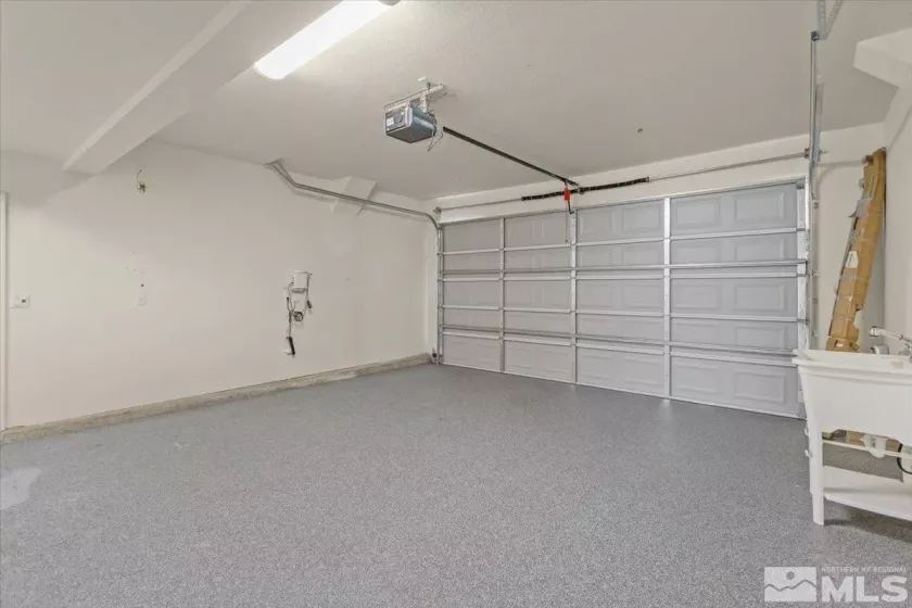 7975 Opal Station Drive, Reno, Nevada 89506, 4 Bedrooms Bedrooms, ,3 BathroomsBathrooms,Residential,For Sale,Opal Station Drive,250005651