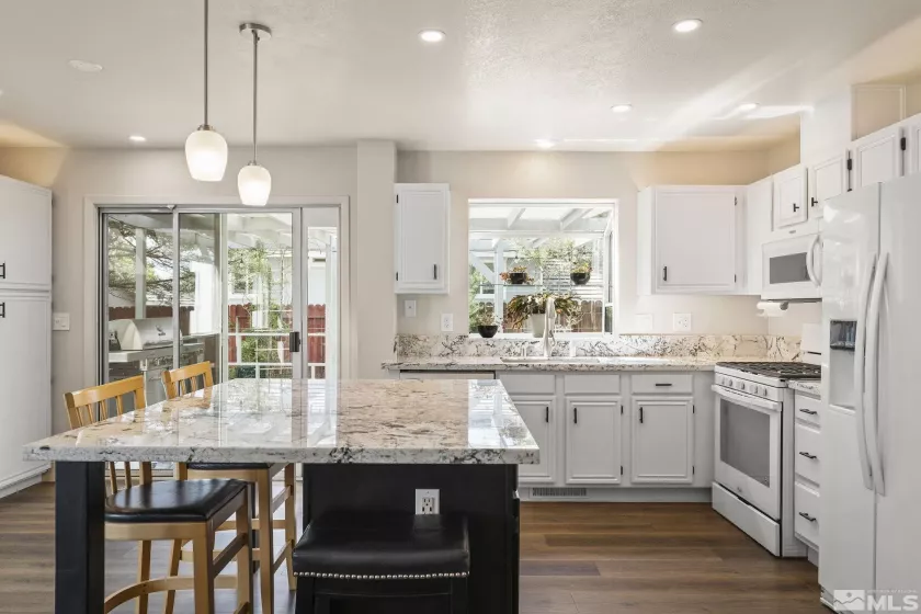 5435 Santa Barbara Ave, Sparks, Nevada 89436, 3 Bedrooms Bedrooms, ,2 BathroomsBathrooms,Residential,For Sale,Santa Barbara Ave,250005658