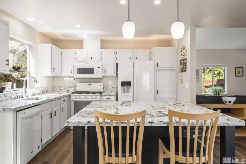 5435 Santa Barbara Ave, Sparks, Nevada 89436, 3 Bedrooms Bedrooms, ,2 BathroomsBathrooms,Residential,For Sale,Santa Barbara Ave,250005658