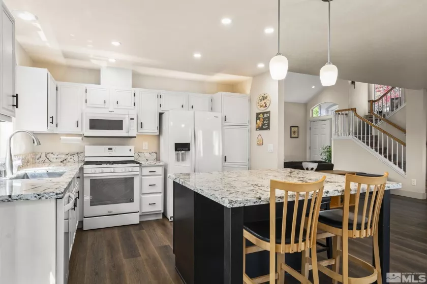 5435 Santa Barbara Ave, Sparks, Nevada 89436, 3 Bedrooms Bedrooms, ,2 BathroomsBathrooms,Residential,For Sale,Santa Barbara Ave,250005658