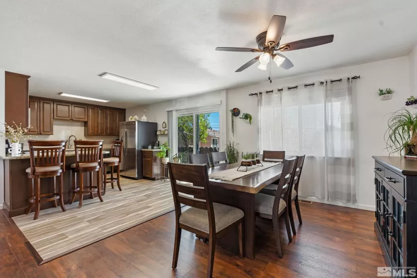 1690 Rayburn Dr., Reno, Nevada 89503, 4 Bedrooms Bedrooms, ,3 BathroomsBathrooms,Residential,For Sale,Rayburn Dr.,250005657