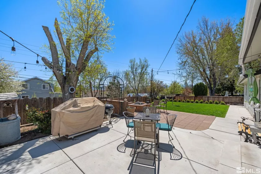 1690 Rayburn Dr., Reno, Nevada 89503, 4 Bedrooms Bedrooms, ,3 BathroomsBathrooms,Residential,For Sale,Rayburn Dr.,250005657