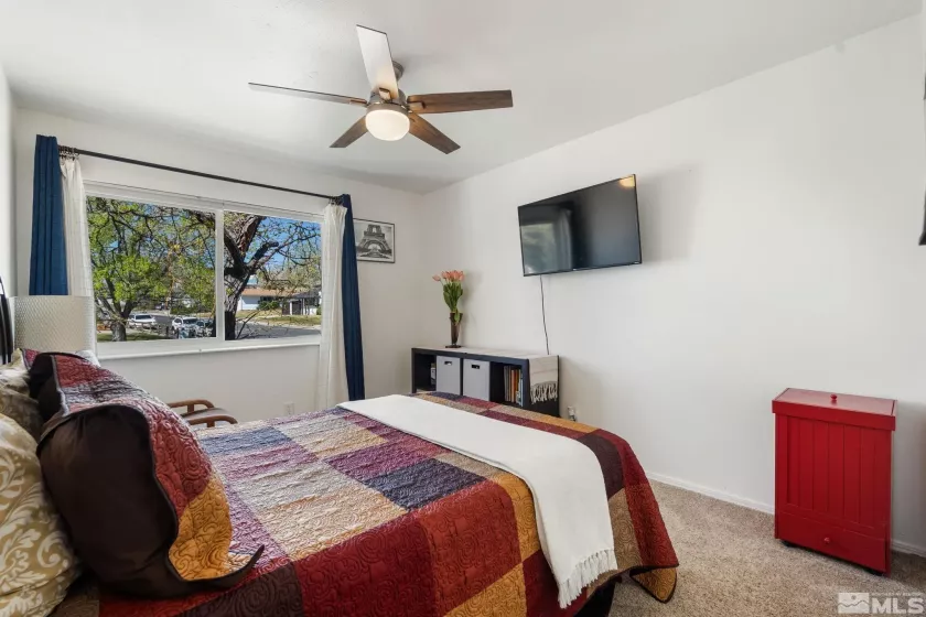 1690 Rayburn Dr., Reno, Nevada 89503, 4 Bedrooms Bedrooms, ,3 BathroomsBathrooms,Residential,For Sale,Rayburn Dr.,250005657