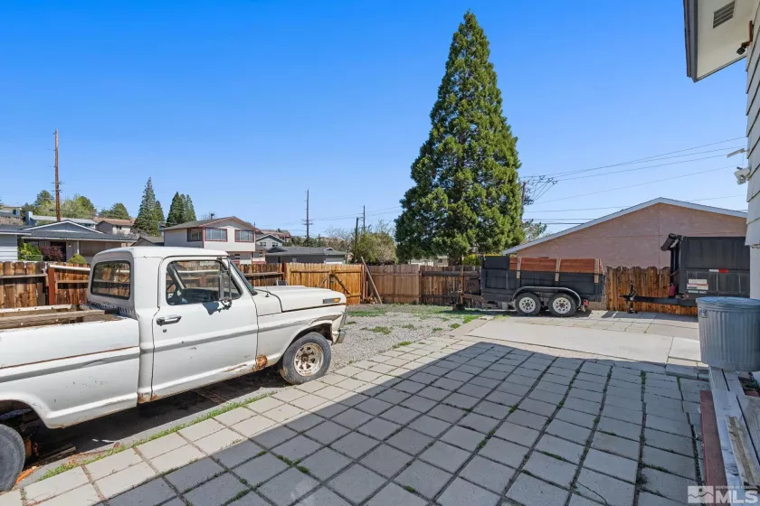 1690 Rayburn Dr., Reno, Nevada 89503, 4 Bedrooms Bedrooms, ,3 BathroomsBathrooms,Residential,For Sale,Rayburn Dr.,250005657