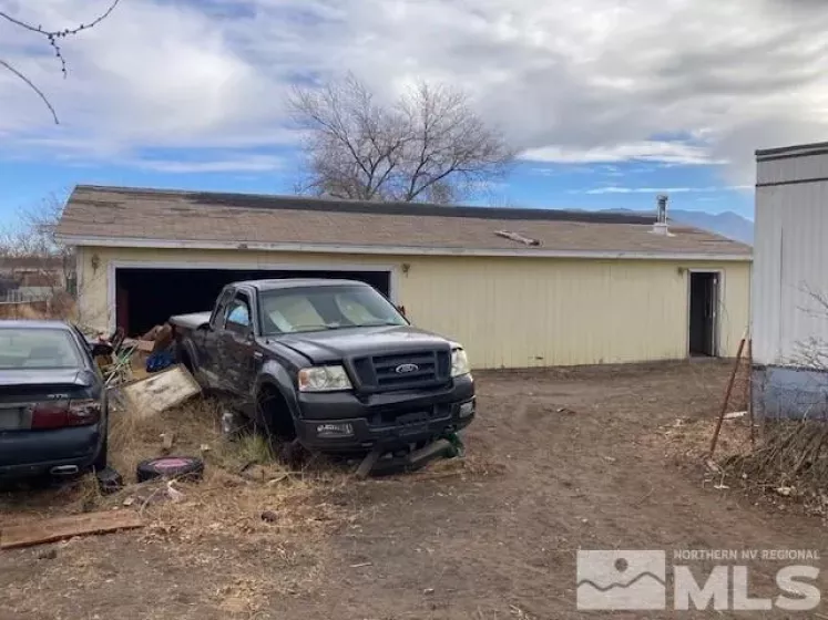 6 Grosh Avenue, Dayton, Nevada 89403, 2 Bedrooms Bedrooms, ,2 BathroomsBathrooms,Residential,For Sale,Grosh Avenue,230013465