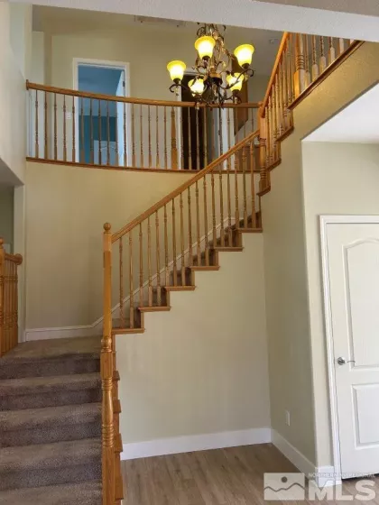1095 S University Park Loop, Reno, Nevada 89512, 5 Bedrooms Bedrooms, ,3 BathroomsBathrooms,Residential,For Sale,S University Park Loop,250005661