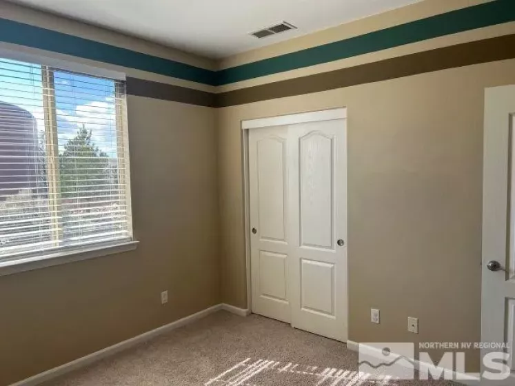 1095 S University Park Loop, Reno, Nevada 89512, 5 Bedrooms Bedrooms, ,3 BathroomsBathrooms,Residential,For Sale,S University Park Loop,250005661