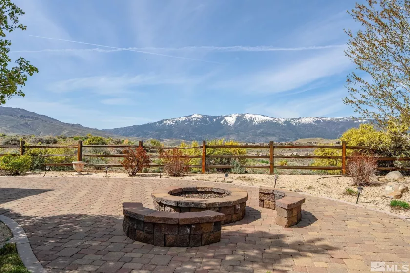 1975 Champion Hills Dr, Reno, Nevada 89523, 3 Bedrooms Bedrooms, ,3 BathroomsBathrooms,Residential,For Sale,Champion Hills Dr,250005669