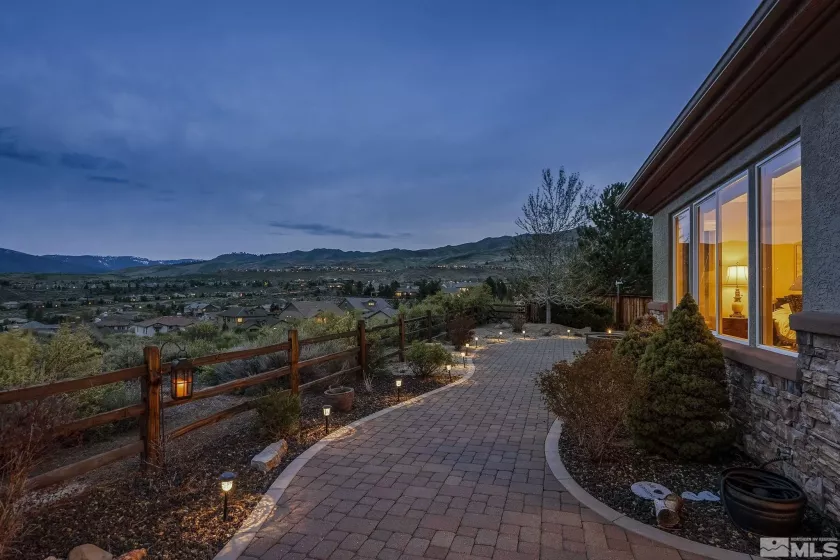 1975 Champion Hills Dr, Reno, Nevada 89523, 3 Bedrooms Bedrooms, ,3 BathroomsBathrooms,Residential,For Sale,Champion Hills Dr,250005669