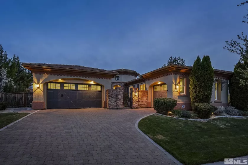 1975 Champion Hills Dr, Reno, Nevada 89523, 3 Bedrooms Bedrooms, ,3 BathroomsBathrooms,Residential,For Sale,Champion Hills Dr,250005669