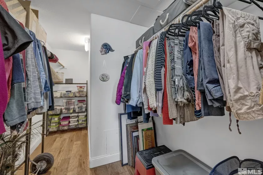 200 2nd st, Reno, Nevada 89501, 2 Bedrooms Bedrooms, ,2 BathroomsBathrooms,Residential,For Sale,2nd st,250005675