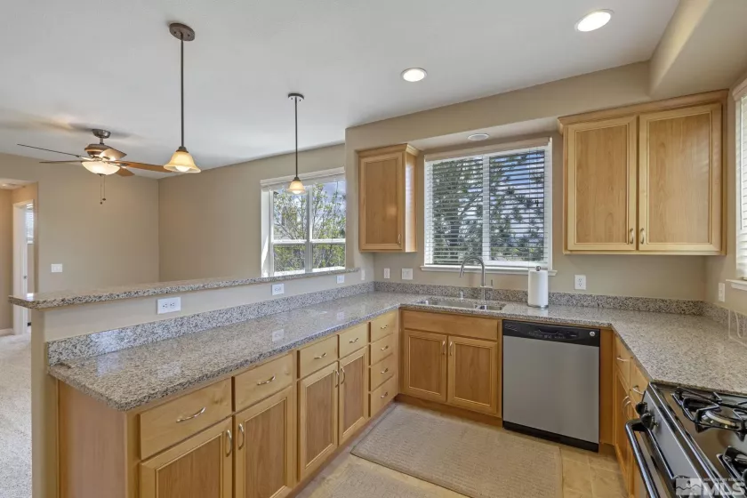 4845 Bougainvillea Cir, Sparks, Nevada 89436, 2 Bedrooms Bedrooms, ,2 BathroomsBathrooms,Residential,For Sale,Bougainvillea Cir,250005678