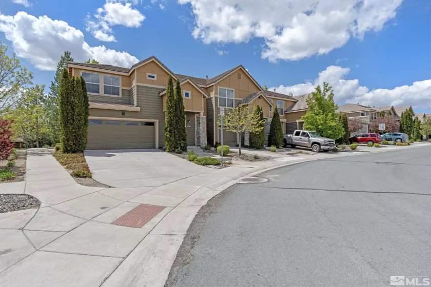 4845 Bougainvillea Cir, Sparks, Nevada 89436, 2 Bedrooms Bedrooms, ,2 BathroomsBathrooms,Residential,For Sale,Bougainvillea Cir,250005678