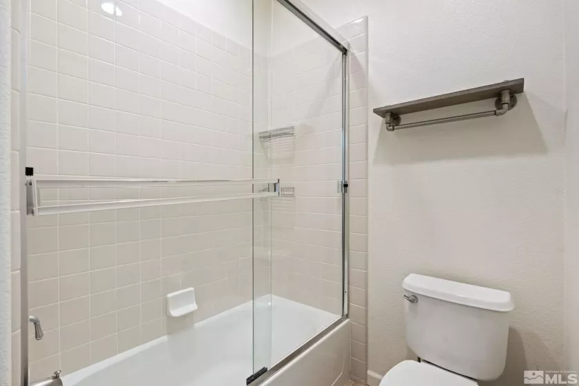 10890 Sand Hollow Ct, Reno, Nevada 89521, 5 Bedrooms Bedrooms, ,3 BathroomsBathrooms,Residential,For Sale,Sand Hollow Ct,250005680