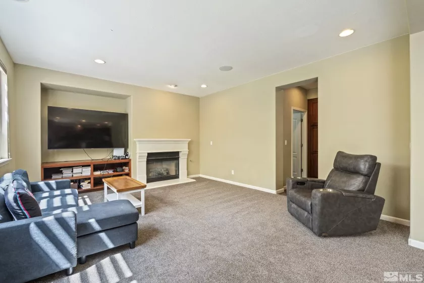 10890 Sand Hollow Ct, Reno, Nevada 89521, 5 Bedrooms Bedrooms, ,3 BathroomsBathrooms,Residential,For Sale,Sand Hollow Ct,250005680