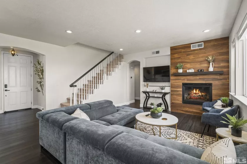 2260 Peavine Creek Road, Reno, Nevada 89523, 4 Bedrooms Bedrooms, ,2 BathroomsBathrooms,Residential,For Sale,Peavine Creek Road,250005711