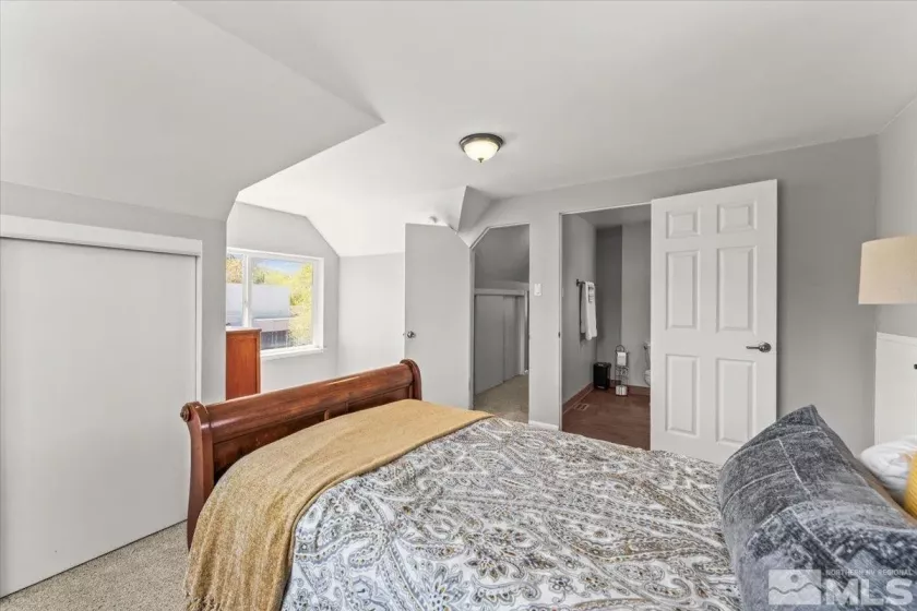 885 Cherry Ln, Reno, Nevada 89509, 4 Bedrooms Bedrooms, ,2 BathroomsBathrooms,Residential,For Sale,Cherry Ln,250005721