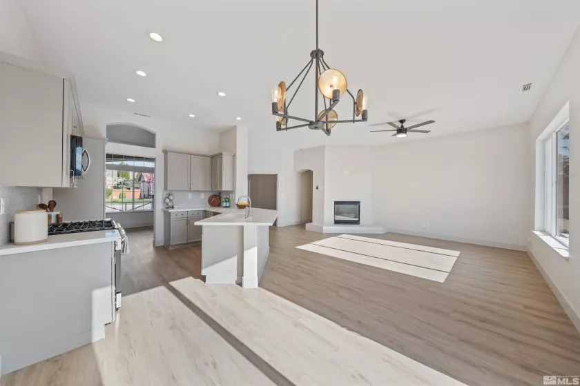 7765 Cerritos Cir, Sparks, Nevada 89436, 3 Bedrooms Bedrooms, ,2 BathroomsBathrooms,Residential,For Sale,Cerritos Cir,250005723