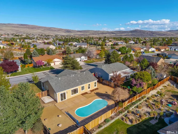 7765 Cerritos Cir, Sparks, Nevada 89436, 3 Bedrooms Bedrooms, ,2 BathroomsBathrooms,Residential,For Sale,Cerritos Cir,250005723