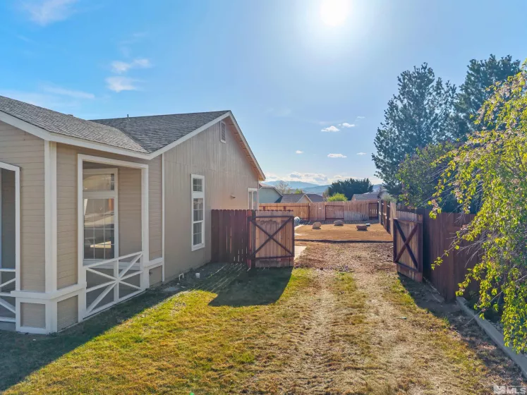7765 Cerritos Cir, Sparks, Nevada 89436, 3 Bedrooms Bedrooms, ,2 BathroomsBathrooms,Residential,For Sale,Cerritos Cir,250005723
