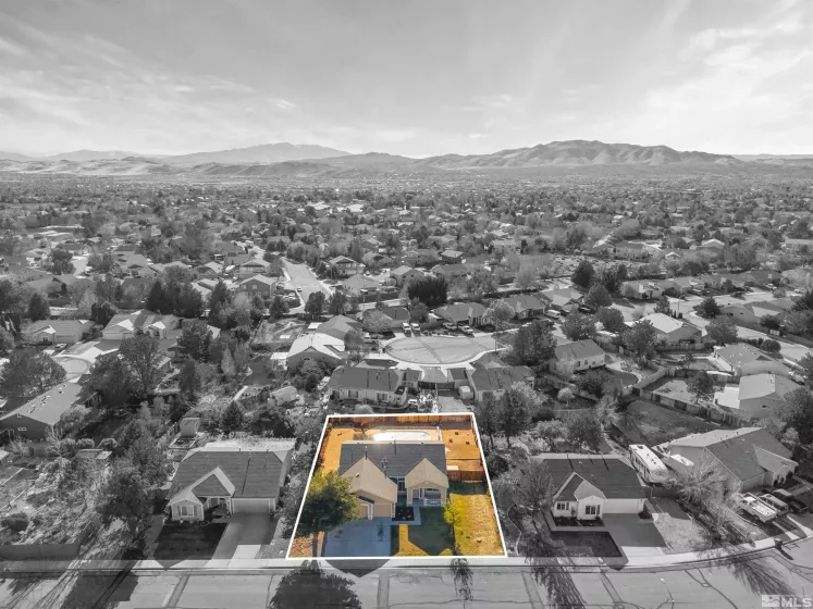 7765 Cerritos Cir, Sparks, Nevada 89436, 3 Bedrooms Bedrooms, ,2 BathroomsBathrooms,Residential,For Sale,Cerritos Cir,250005723