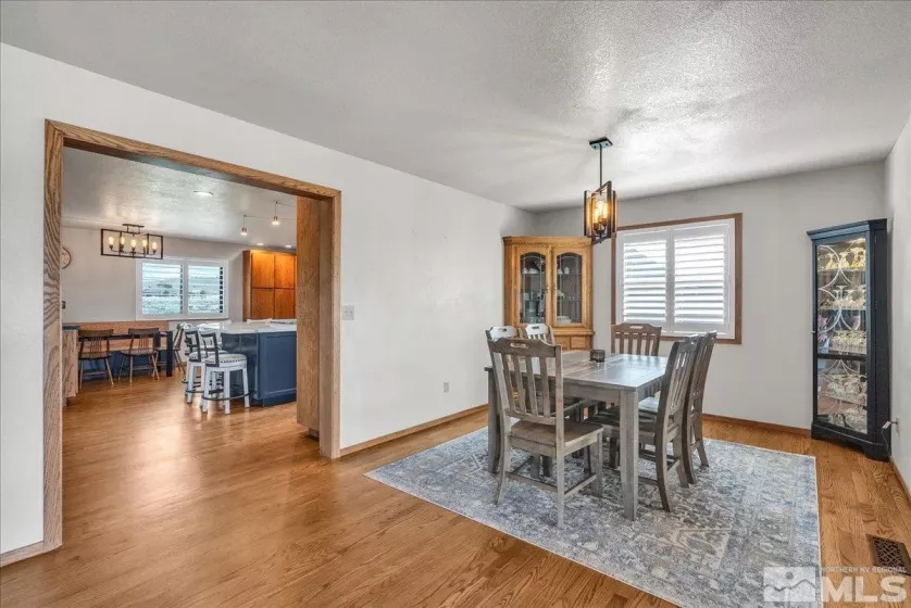 1805 Camas Ct, Gardnerville, Nevada 89410, 5 Bedrooms Bedrooms, ,2 BathroomsBathrooms,Residential,For Sale,Camas Ct,250005727