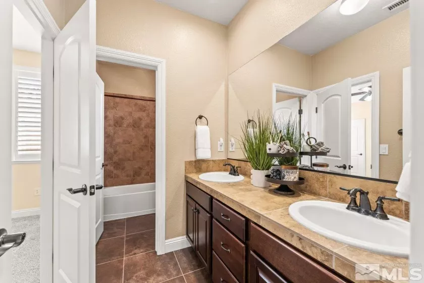 9860 Copenhagen Way, Reno, Nevada 89521, 4 Bedrooms Bedrooms, ,3 BathroomsBathrooms,Residential,For Sale,Copenhagen Way,250005729