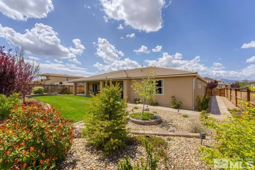 9860 Copenhagen Way, Reno, Nevada 89521, 4 Bedrooms Bedrooms, ,3 BathroomsBathrooms,Residential,For Sale,Copenhagen Way,250005729