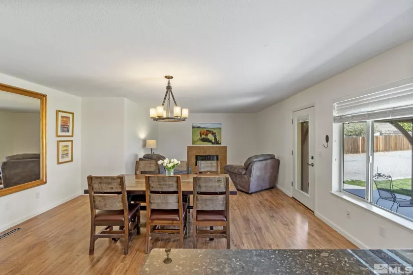 30 Moonbeam Ct, Sparks, Nevada 89441, 3 Bedrooms Bedrooms, ,2 BathroomsBathrooms,Residential,For Sale,Moonbeam Ct,250005731