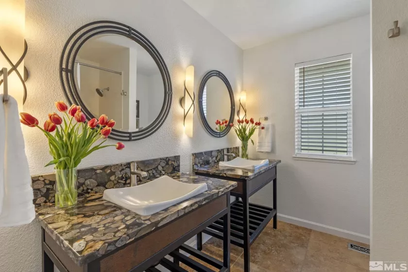30 Moonbeam Ct, Sparks, Nevada 89441, 3 Bedrooms Bedrooms, ,2 BathroomsBathrooms,Residential,For Sale,Moonbeam Ct,250005731