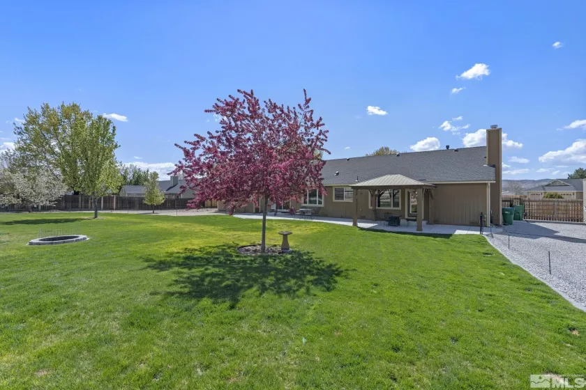 30 Moonbeam Ct, Sparks, Nevada 89441, 3 Bedrooms Bedrooms, ,2 BathroomsBathrooms,Residential,For Sale,Moonbeam Ct,250005731