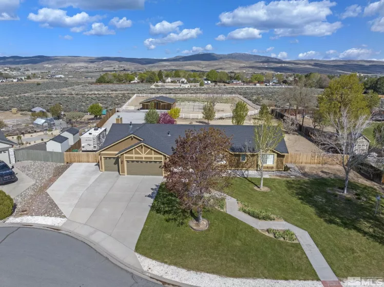 30 Moonbeam Ct, Sparks, Nevada 89441, 3 Bedrooms Bedrooms, ,2 BathroomsBathrooms,Residential,For Sale,Moonbeam Ct,250005731
