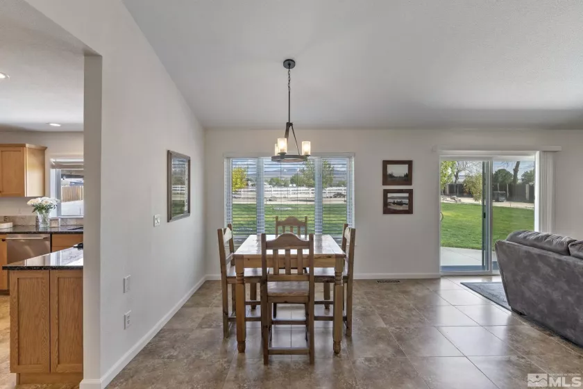 30 Moonbeam Ct, Sparks, Nevada 89441, 3 Bedrooms Bedrooms, ,2 BathroomsBathrooms,Residential,For Sale,Moonbeam Ct,250005731