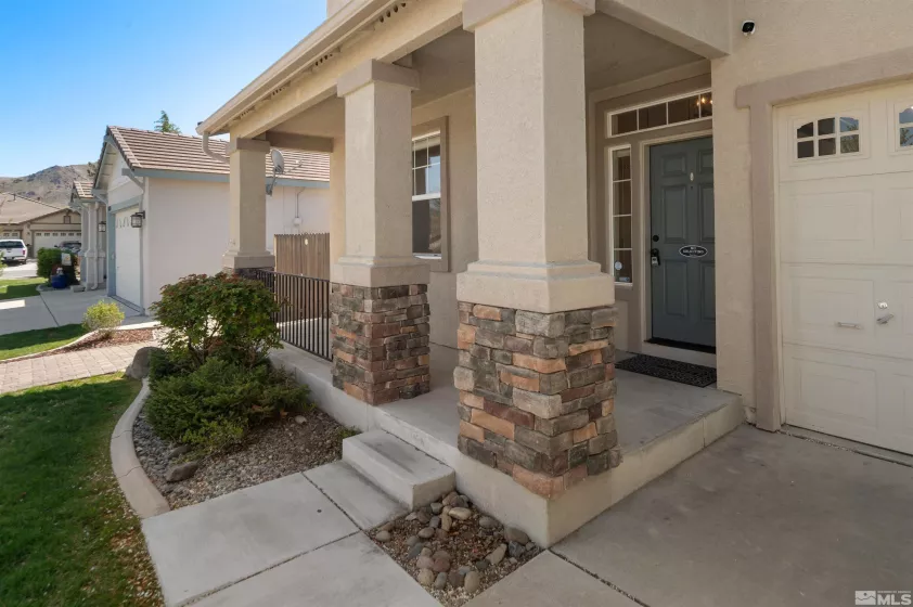 10810 Dancing Aspen Dr, Reno, Nevada 89521, 4 Bedrooms Bedrooms, ,3 BathroomsBathrooms,Residential,For Sale,Dancing Aspen Dr,250005732