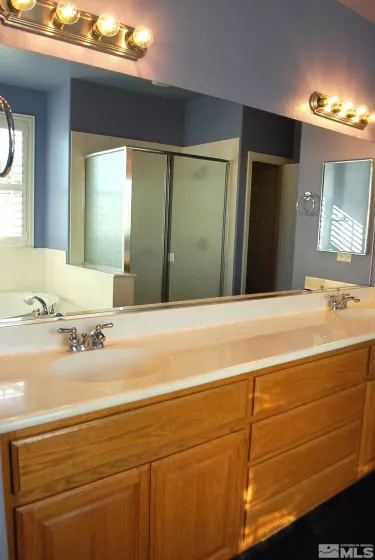 935 Lasso Way, Fernley, Nevada 89408, 3 Bedrooms Bedrooms, ,2 BathroomsBathrooms,Residential,For Sale,Lasso Way,250005818