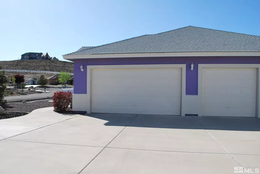 935 Lasso Way, Fernley, Nevada 89408, 3 Bedrooms Bedrooms, ,2 BathroomsBathrooms,Residential,For Sale,Lasso Way,250005818