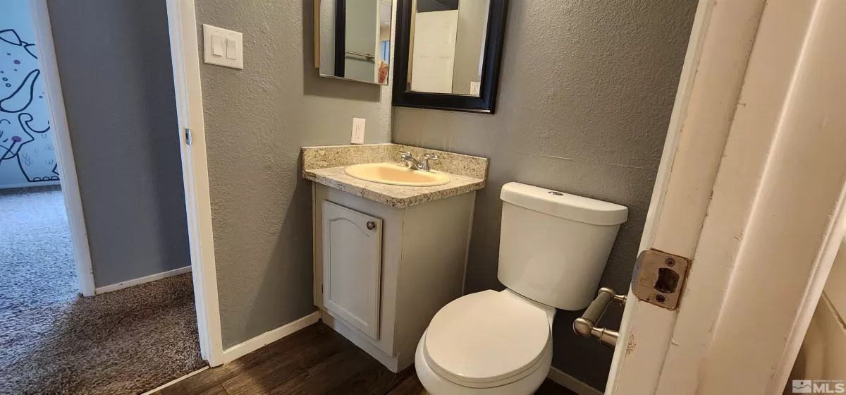 289 Ave De La Demerald, Sparks, Nevada 89434, 3 Bedrooms Bedrooms, ,2 BathroomsBathrooms,Residential,For Sale,Ave De La Demerald,250005817