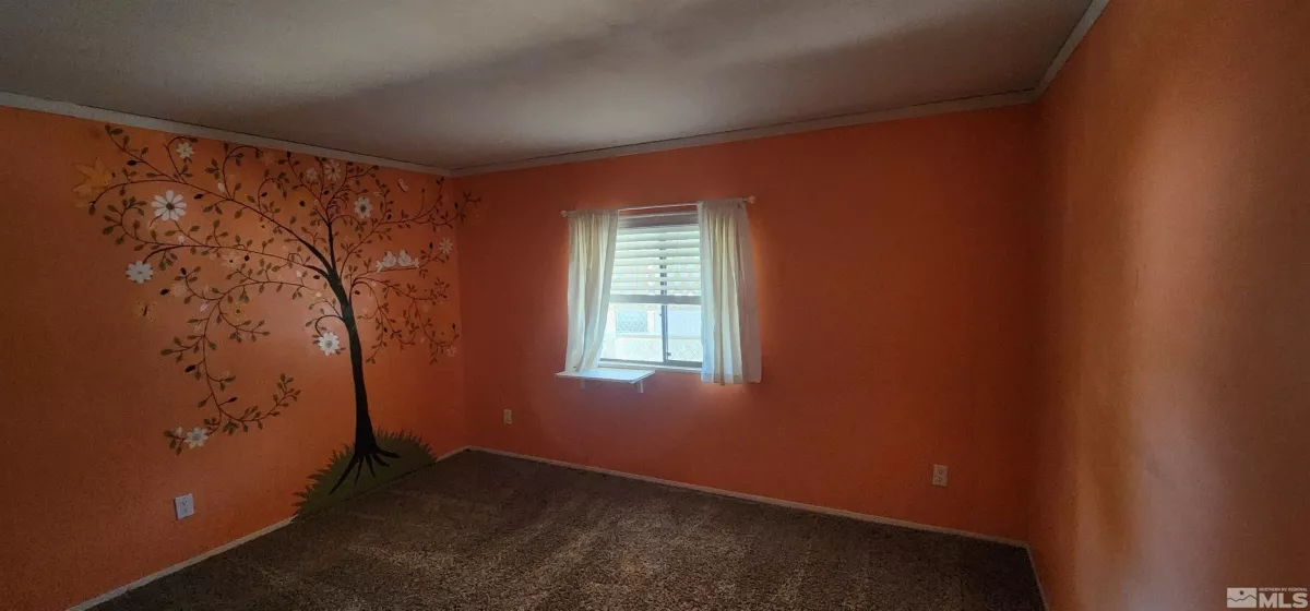 289 Ave De La Demerald, Sparks, Nevada 89434, 3 Bedrooms Bedrooms, ,2 BathroomsBathrooms,Residential,For Sale,Ave De La Demerald,250005817