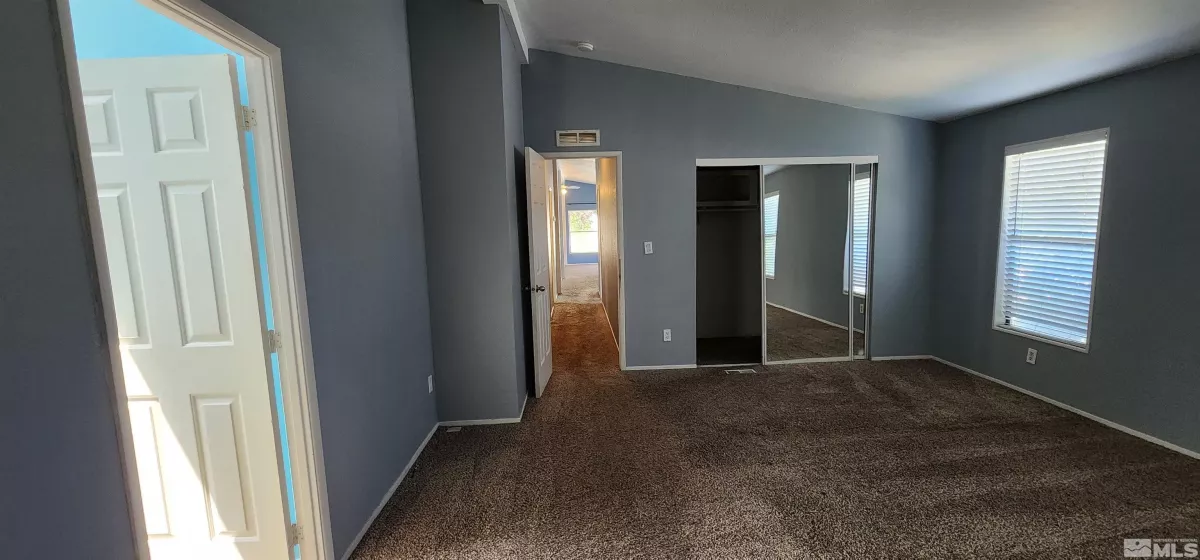 289 Ave De La Demerald, Sparks, Nevada 89434, 3 Bedrooms Bedrooms, ,2 BathroomsBathrooms,Residential,For Sale,Ave De La Demerald,250005817