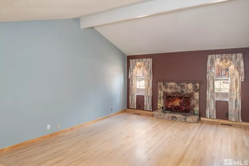 830 Lepori Way, Sparks, Nevada 89431, 3 Bedrooms Bedrooms, ,2 BathroomsBathrooms,Residential,For Sale,Lepori Way,250005819