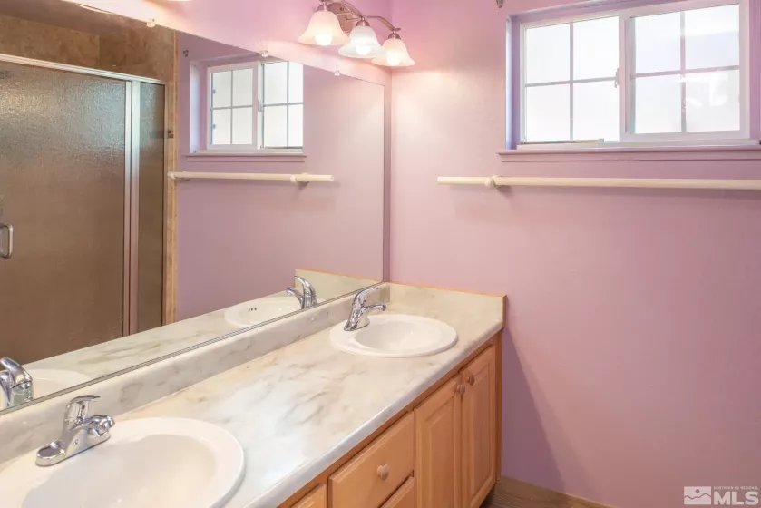 830 Lepori Way, Sparks, Nevada 89431, 3 Bedrooms Bedrooms, ,2 BathroomsBathrooms,Residential,For Sale,Lepori Way,250005819