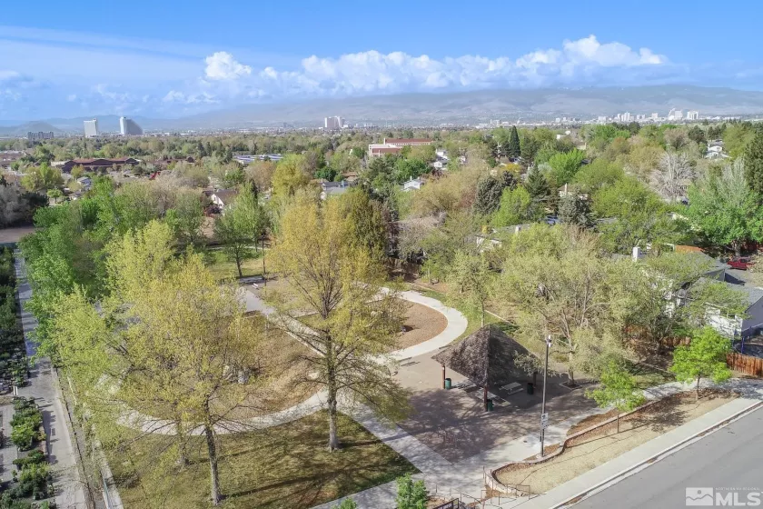 830 Lepori Way, Sparks, Nevada 89431, 3 Bedrooms Bedrooms, ,2 BathroomsBathrooms,Residential,For Sale,Lepori Way,250005819