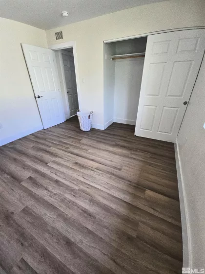 100 Bisset, Reno, Nevada 89503, 2 Bedrooms Bedrooms, ,2 BathroomsBathrooms,Residential,Residential,Bisset,250005823