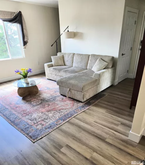 100 Bisset, Reno, Nevada 89503, 2 Bedrooms Bedrooms, ,2 BathroomsBathrooms,Residential,Residential,Bisset,250005823