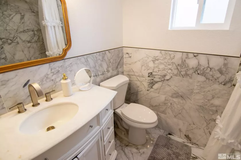 100 Bisset, Reno, Nevada 89503, 2 Bedrooms Bedrooms, ,2 BathroomsBathrooms,Residential,Residential,Bisset,250005823