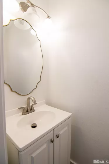 100 Bisset, Reno, Nevada 89503, 2 Bedrooms Bedrooms, ,2 BathroomsBathrooms,Residential,Residential,Bisset,250005823